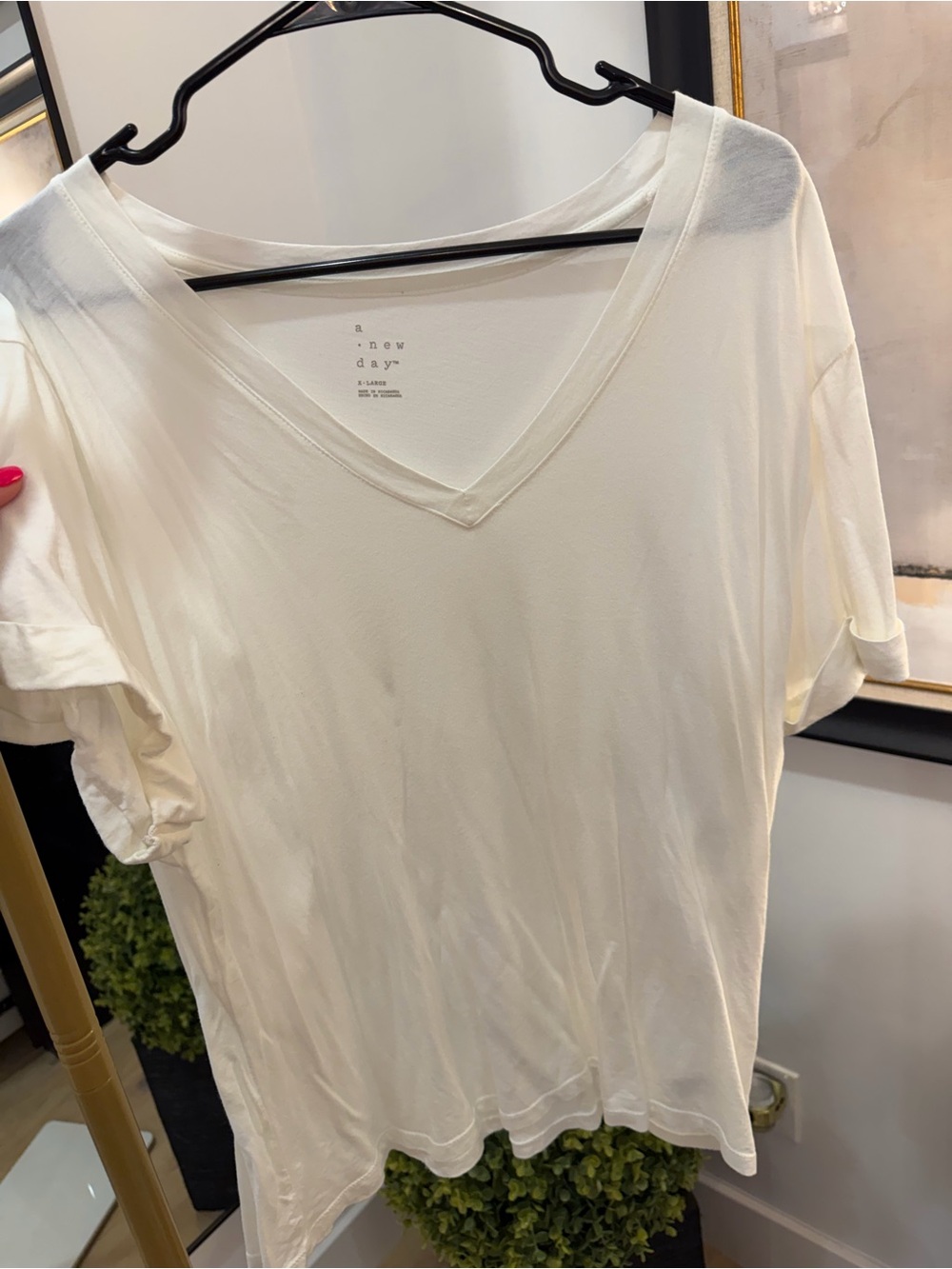 a new day Cream V-Neck Short Sleeve Tee